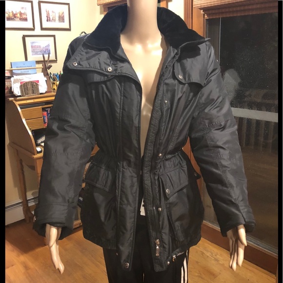❤️FaB Winter Light Jacket Like New Size S-M❤️ - Picture 4 of 7